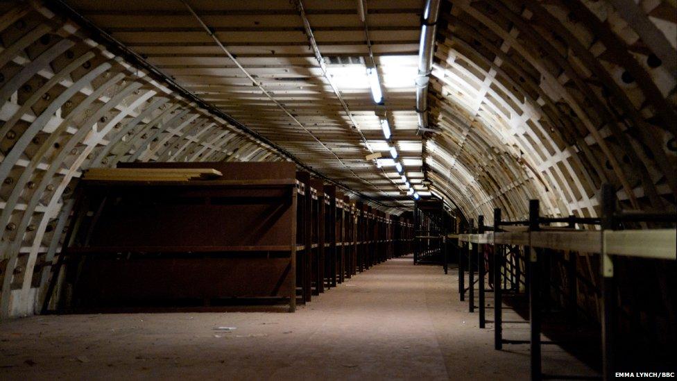 CLAPHAM SOUTH 2nd tunnel - Bunks