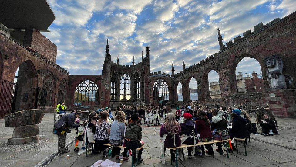 The performance as it stopped off in Coventry Cathedral