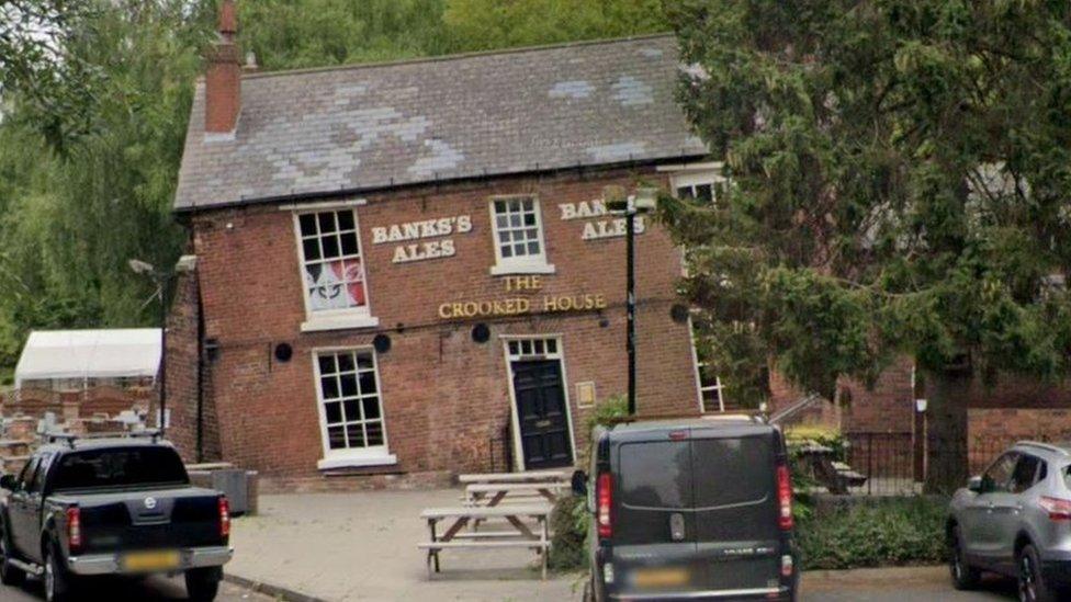 The Crooked House pub