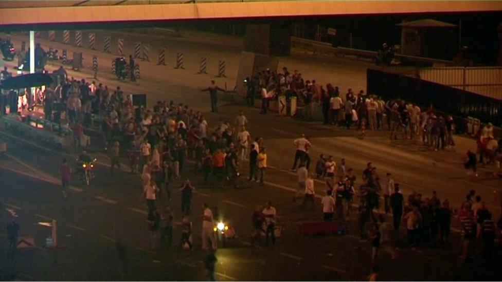 People on the Bosporus Bridge