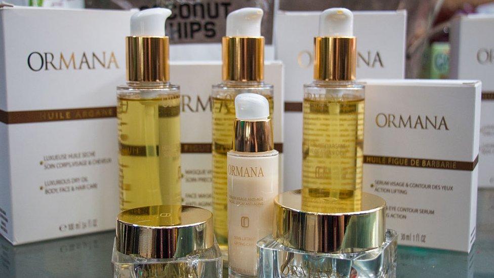 Cosmetic products containing argan oil