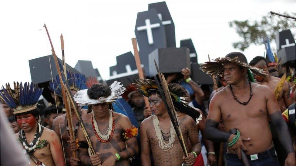 Brazilian indigenous protesters take part in a demonstration in Brasilia, Brazil April 25, 2017