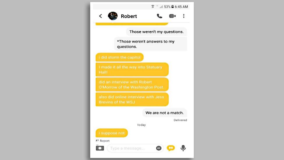 Screenshot of Robert Chapman's alleged exchange on Bumble