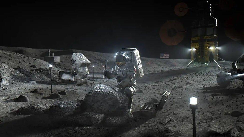 astronauts-on-the-moon.