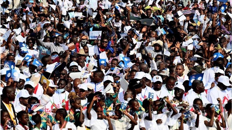 Crowd in Kinshasa