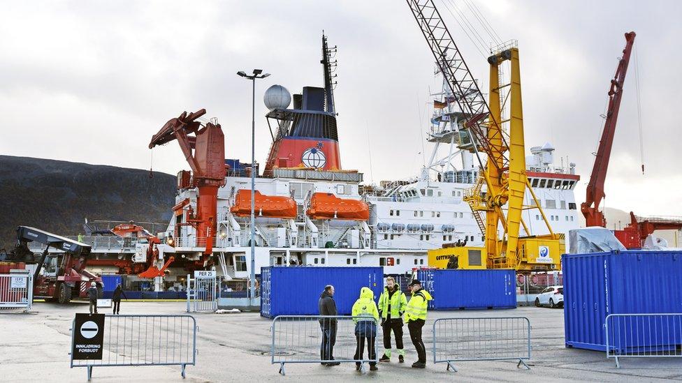 polarstern-ship-arctic.