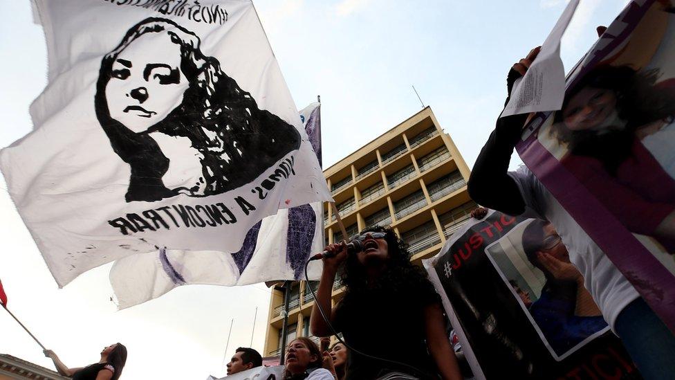 Hundreds of Ecuadorians march under the slogan "We want to live", a mobilization against gender violence for the International Day for the Elimination of Violence against Women, through the streets of Quito, Ecuador, 24 November 2018