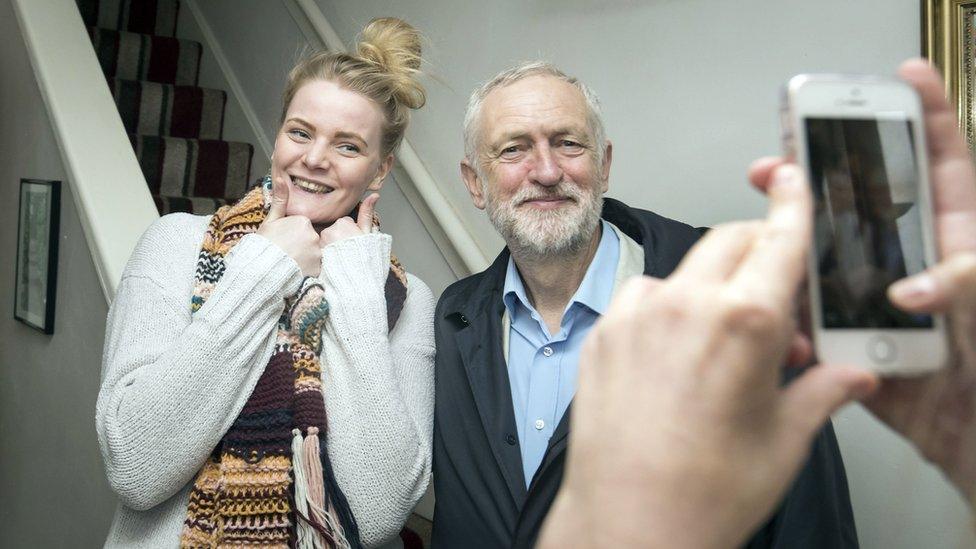 Jeremy Corbyn poses for a selfie in Grimsby