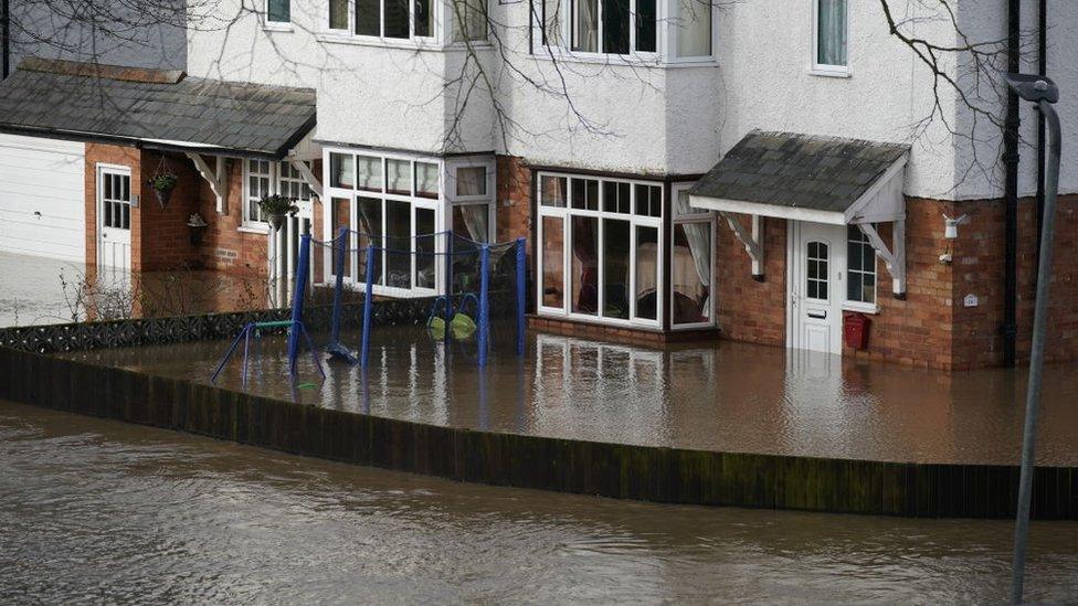 flooding-in-hereford.