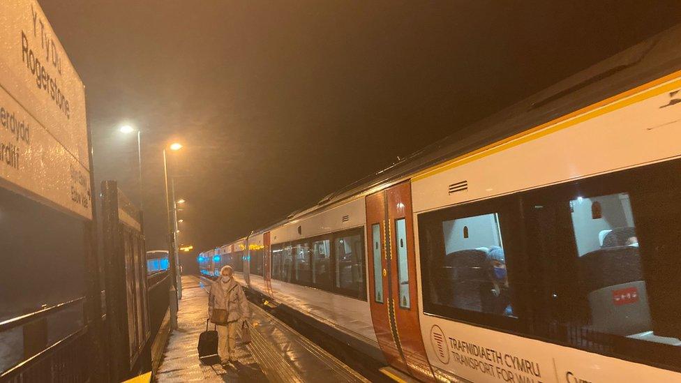 Train at Rogerstone station