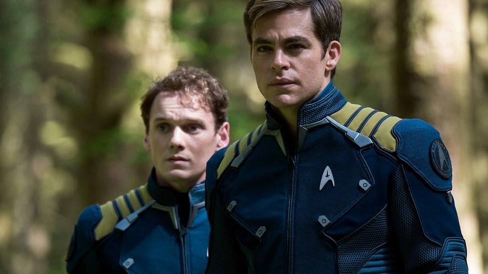 Anton Yelchin with Chris Pine