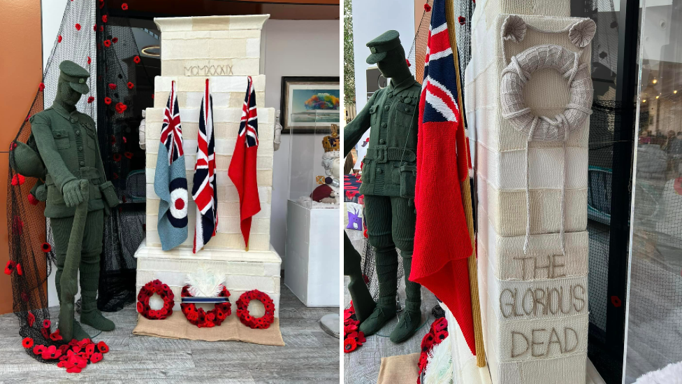 Knitted cenotaph