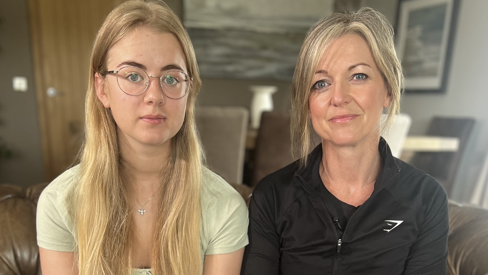 Emma Farquhar and her daughter Brodie at their home