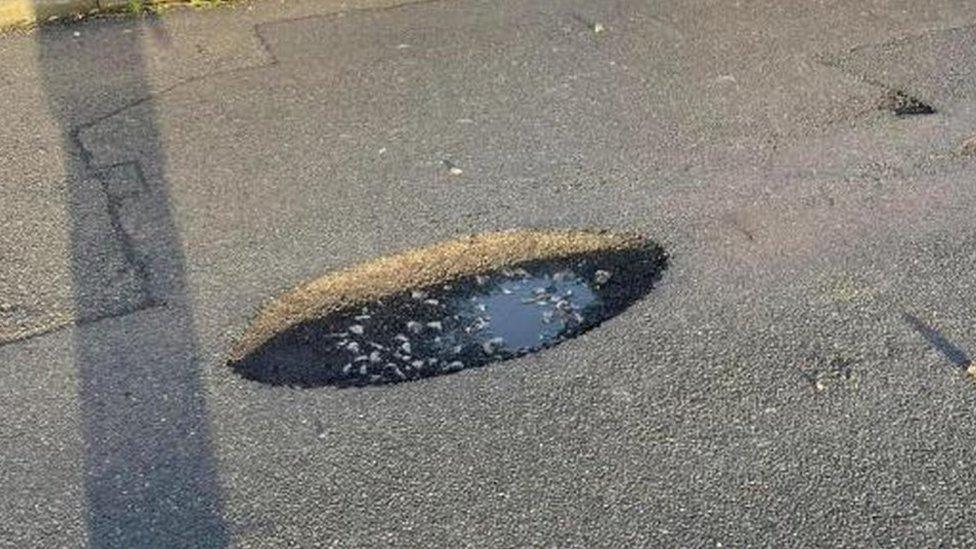 Pothole