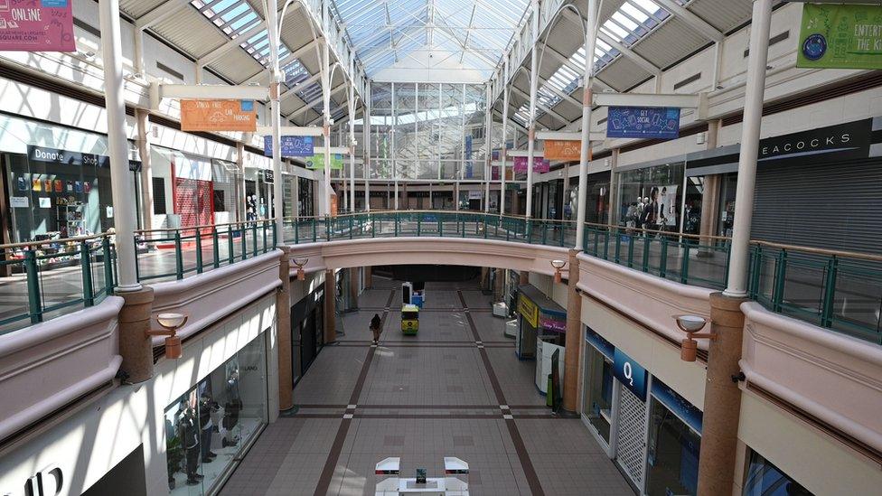 Oldham Spindles Shopping Centre