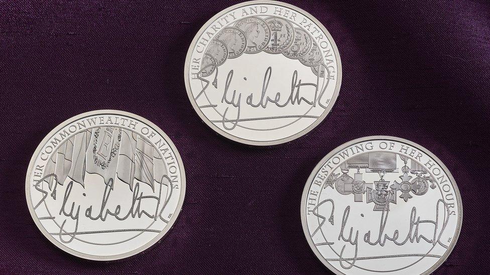 royal-mint-queens-signature-on-coins