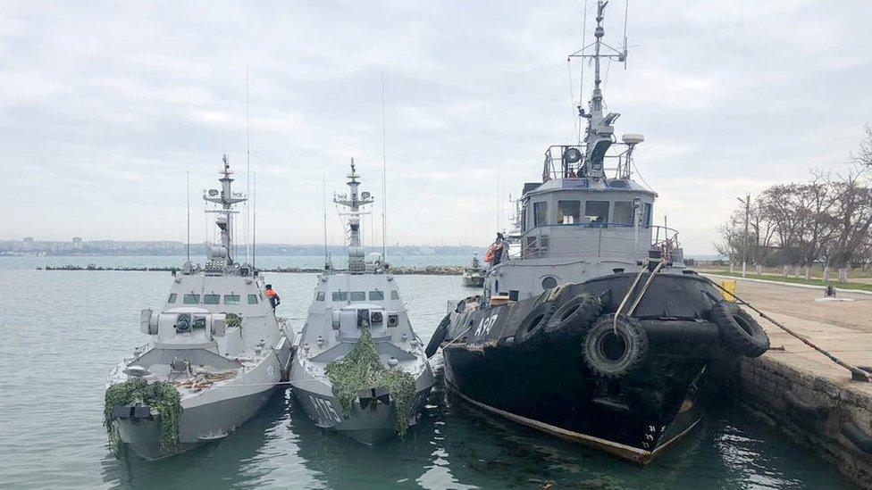 Ukrainian boats held in Kerch