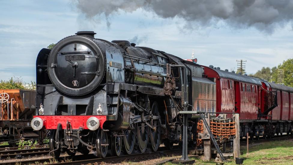 Train on Great Central Railway