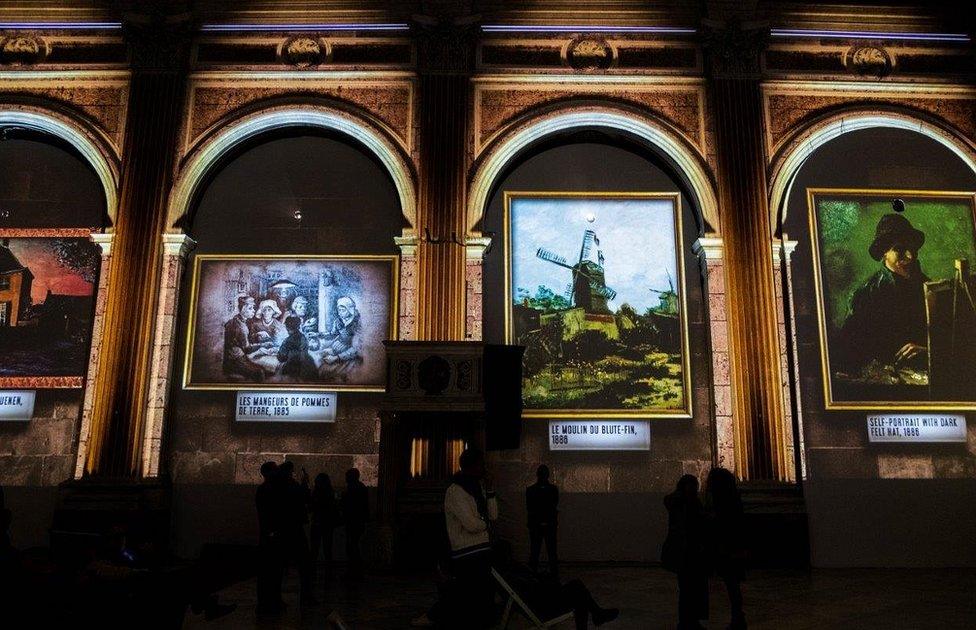 Van Gogh projections