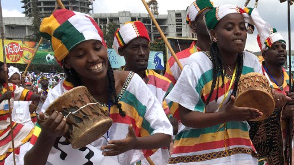 Women drumming