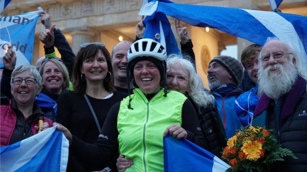 Jenny Graham at Brandenburg Gate