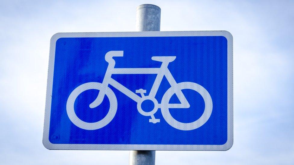 Cycle path sign