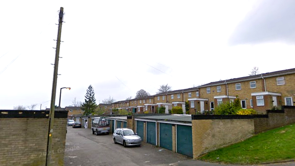 A picture of the entrance to Gainsborough Close in Salisbury