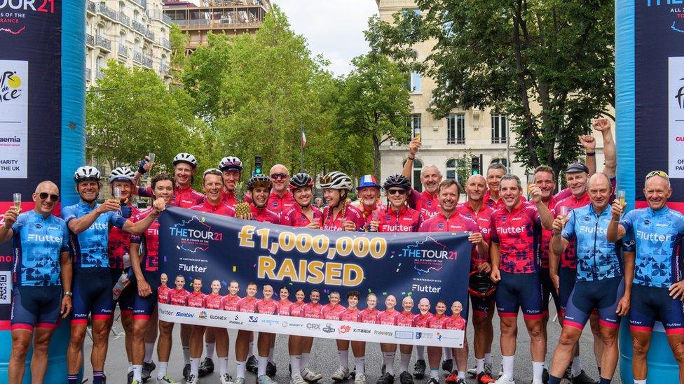 Tour 21 Team at the finish line in Paris