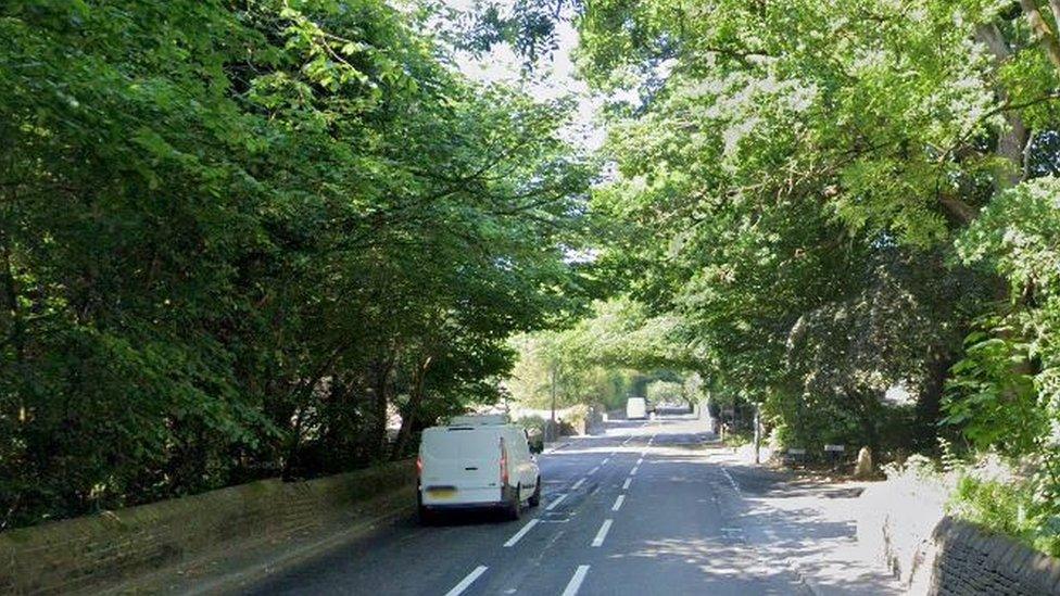 A58 Rochdale Road towards Sowerby Bridge