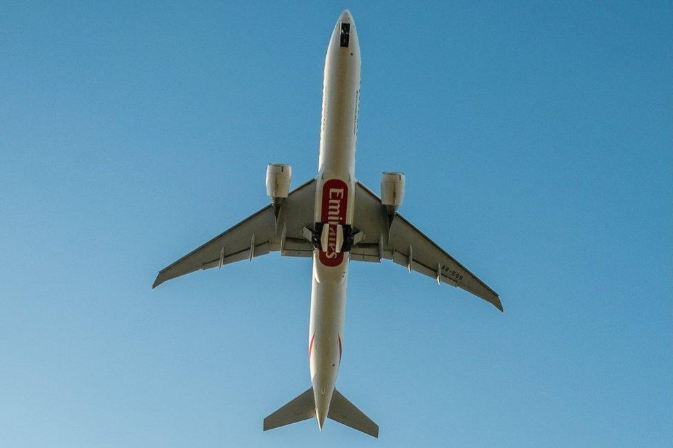 777 taking off at Glasgow