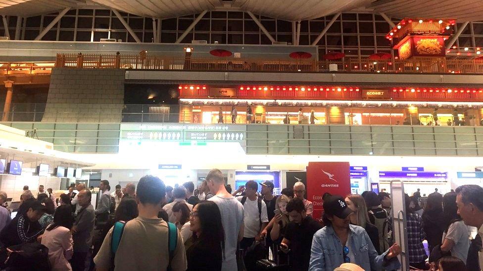 Queue at Tokyo airport