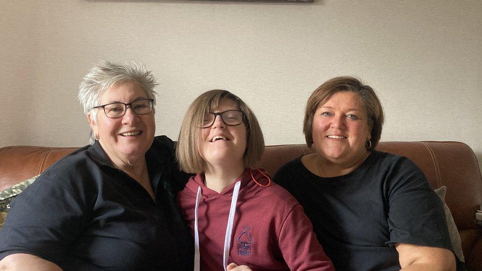 Lisa Barker (left) with Molly Chatwin (centre) and her mum, Michaela Chatwin-White (right)