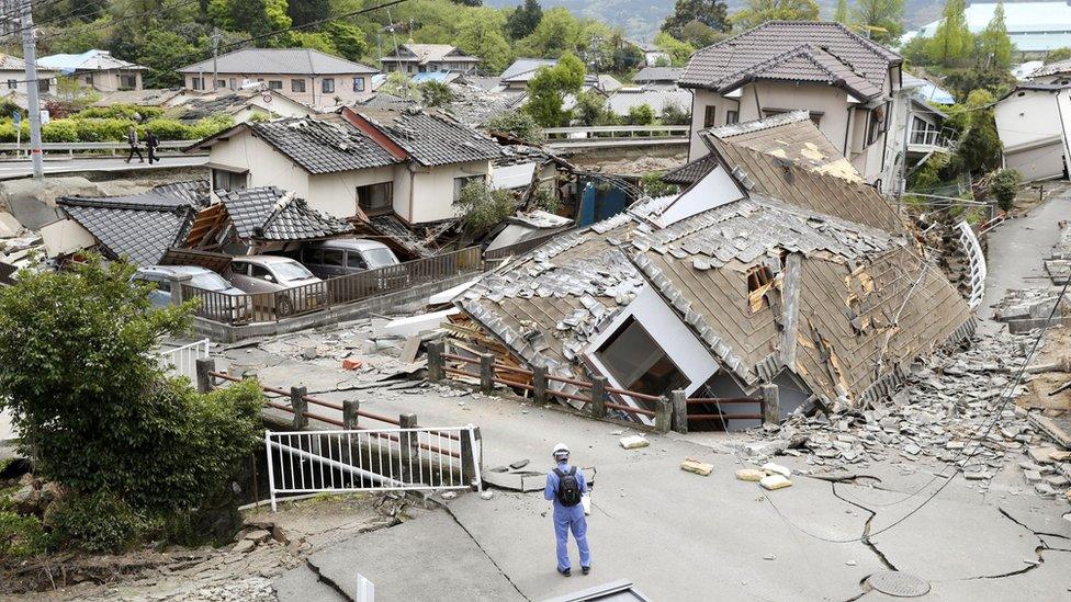Destroyed houses in Mashiki, Kumamoto prefecture, southern Japan (16 April 2016)