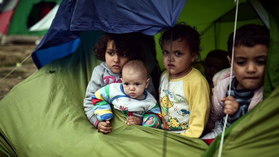 Children at the Idomeni camp (07 March 2016)