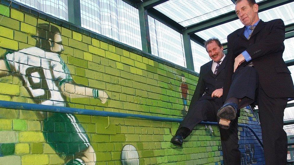 Billy Hamilton and Gerry Armstrong launching an art project at Windsor Park in Belfast in 2003