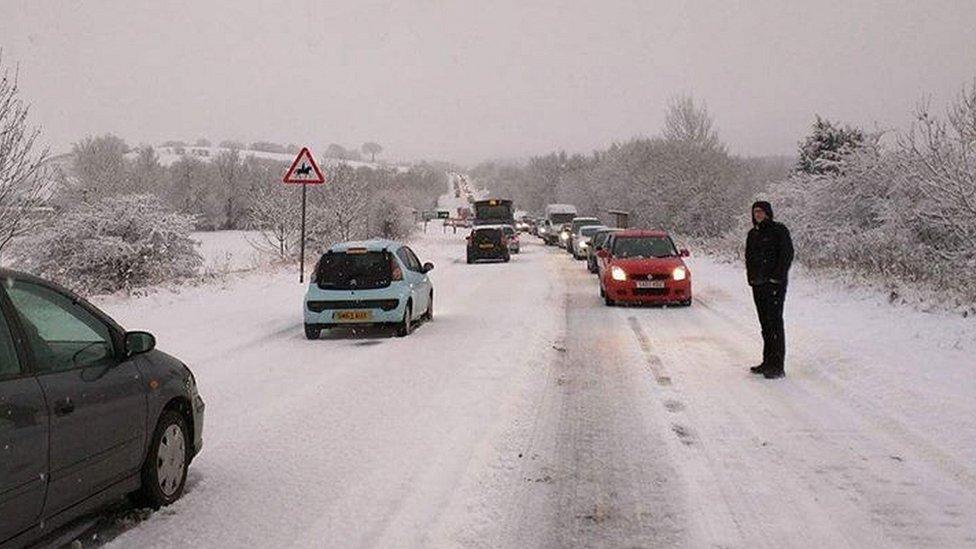 Traffic at Ashkirk on A7