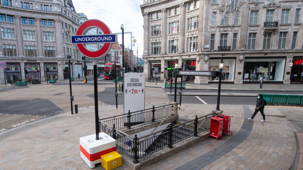 Empty Oxford Circus