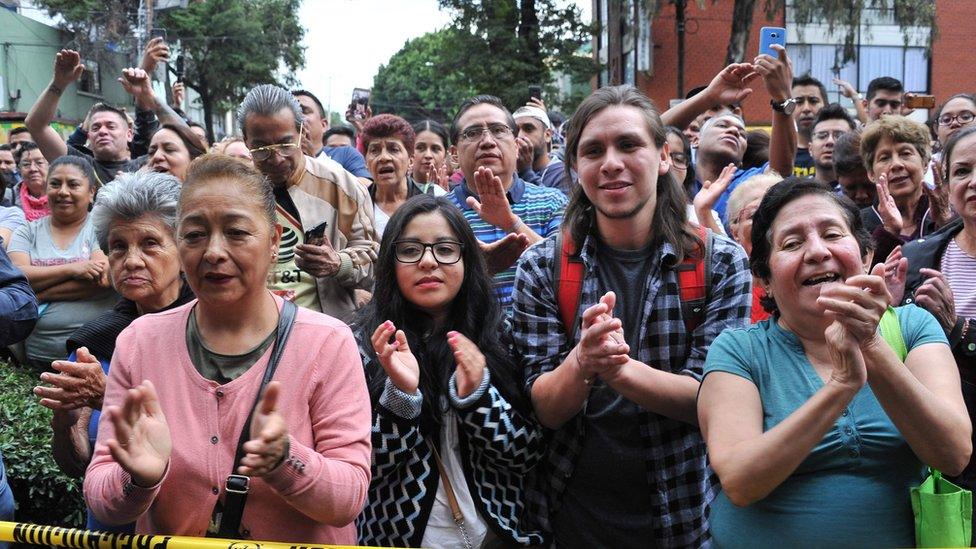 Fans pay tribute to the late Mexican singer and actor José José in Mexico City