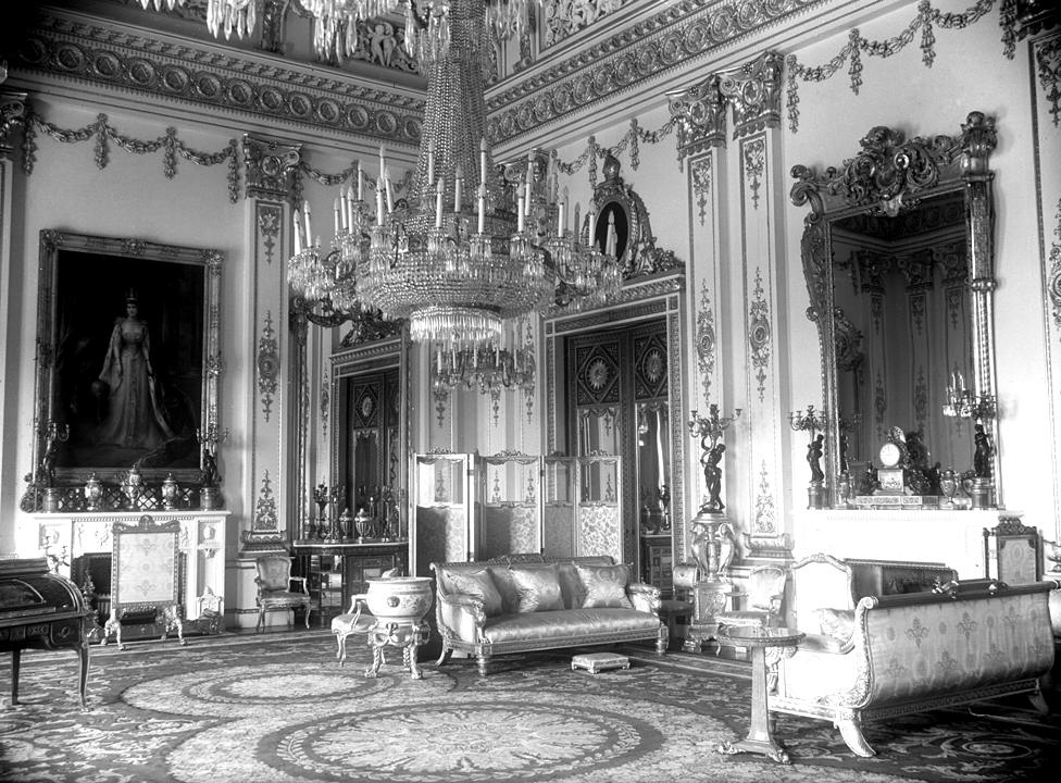 White Drawing Room, Buckingham Palace, 1947