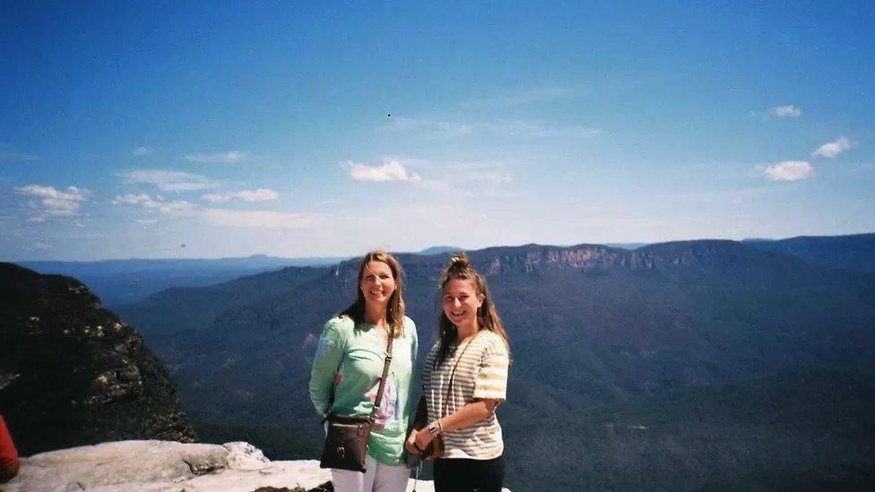 Mared a'i Mam yn y Blue Mountains, Awstralia