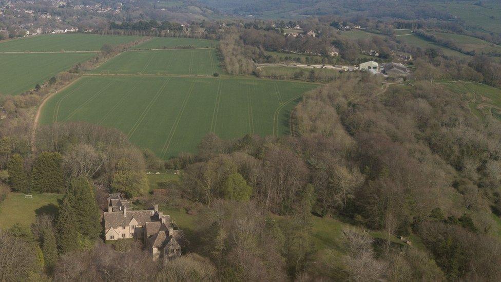 View of the plateau and Suli manor