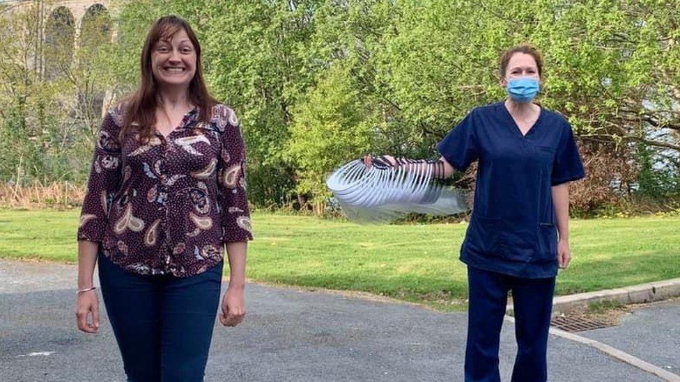 Volunteer Tracey Snelus has delivered protective visors to a care home in Bangor