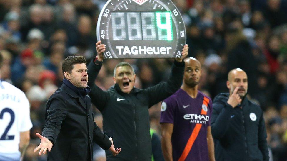 Tottenham-manager-Mauricio-Pochettino-complains-about-time-wasting.