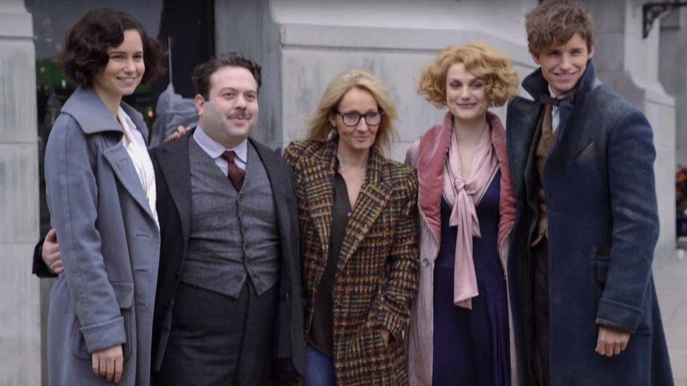 cast and crew of Fantastic Beasts and Where to Find Them