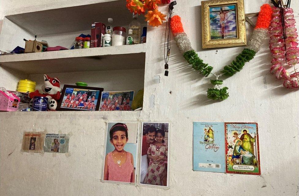 Tomy Thomas's wall