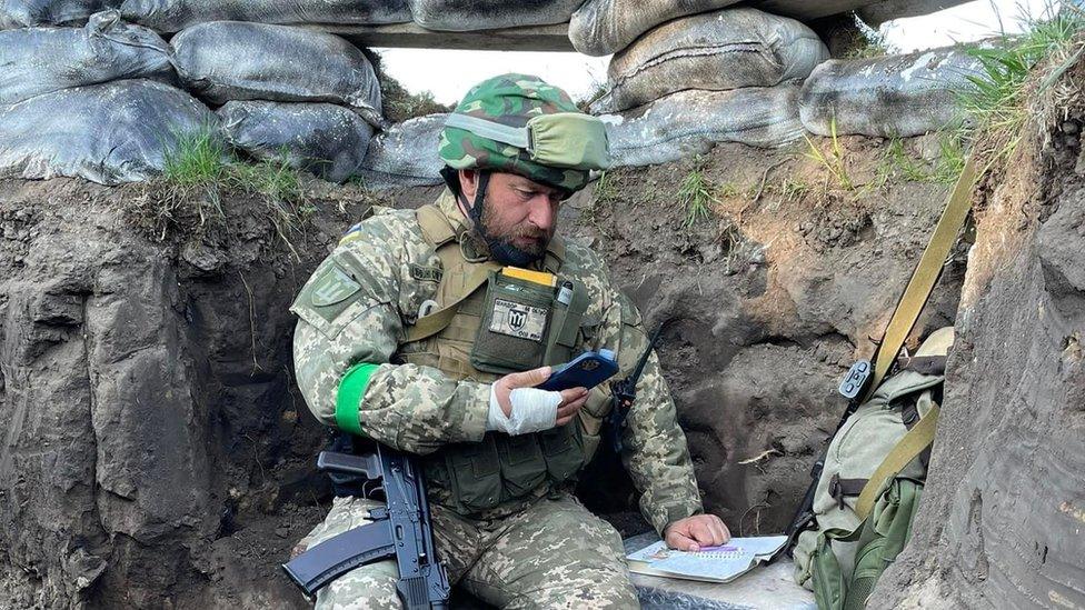 Fedir Shandor teaching on the front line