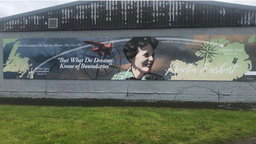 Amelia Earhart mural in Galliagh, Derry