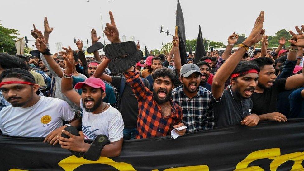 protestors-in-sri-lanka.