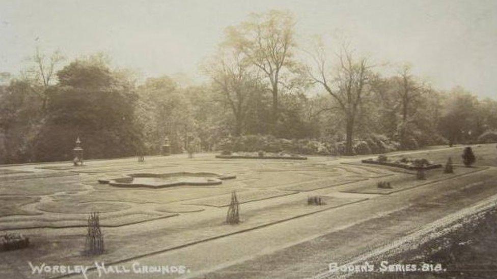 Worsley Hall Gardens