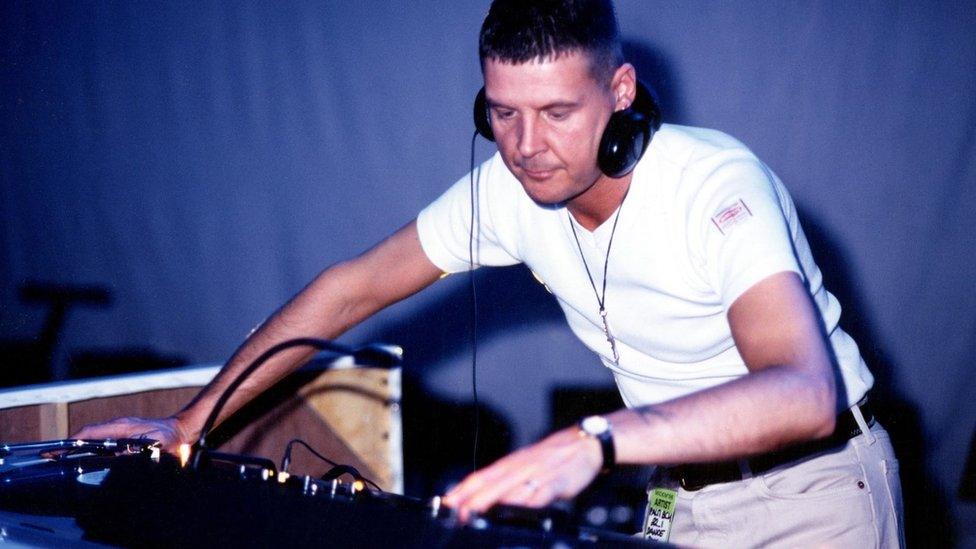 Tony De Vit